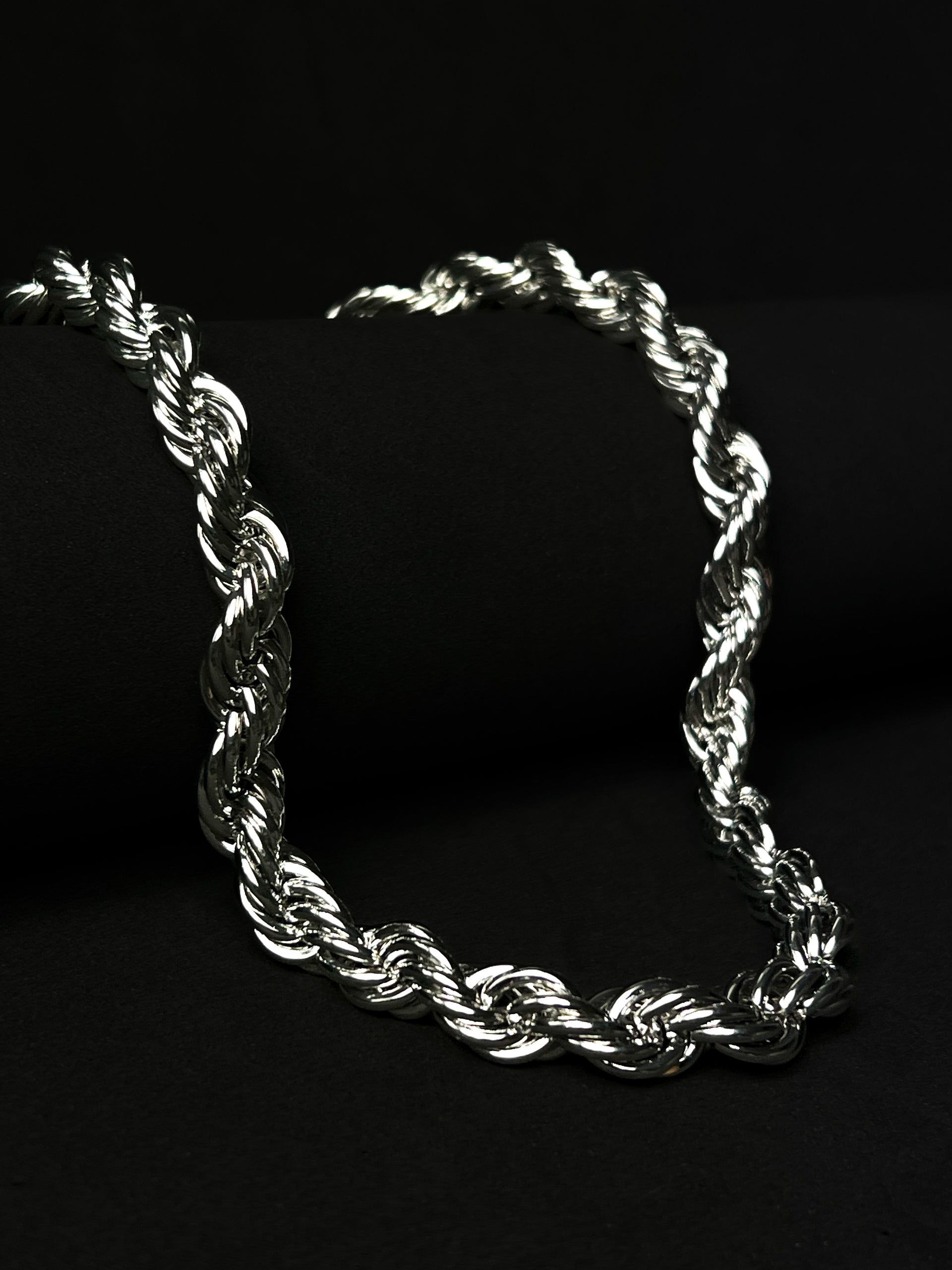 Colar Corrente Torcida Bold - Prata