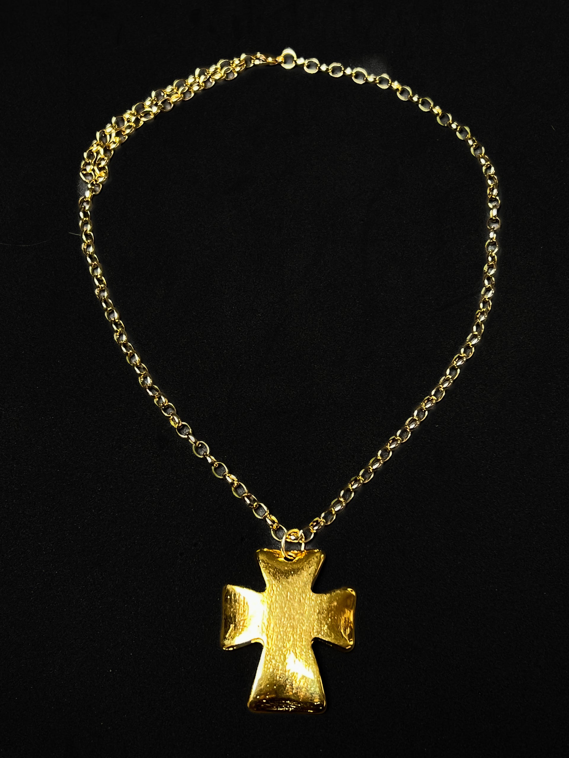 Colar Cruz Velasco - Dourado