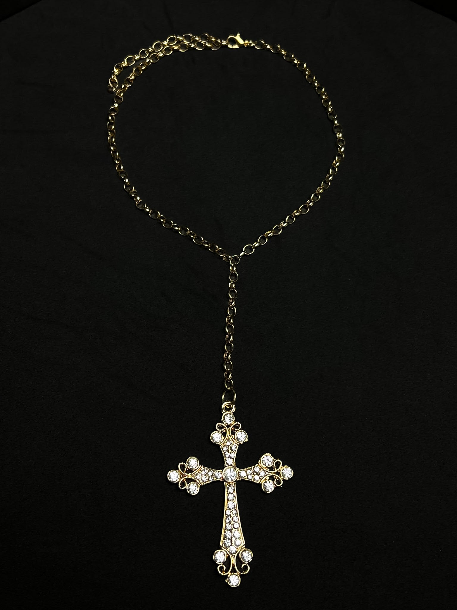 Colar Cruz Trinity - Dourado