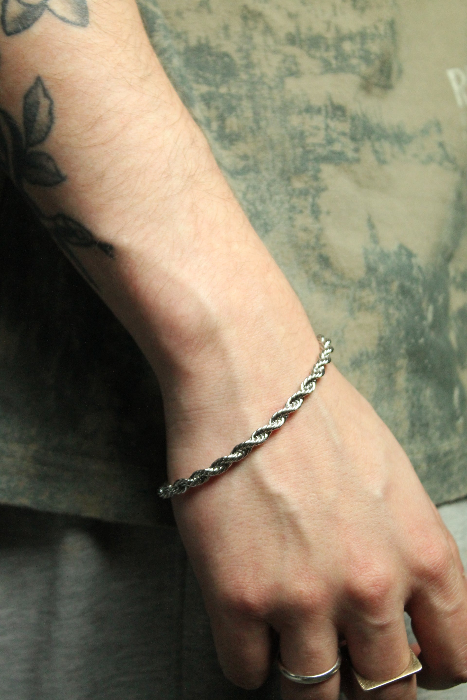 Pulseira Torcida - Prata / Aço Inox / Masculina