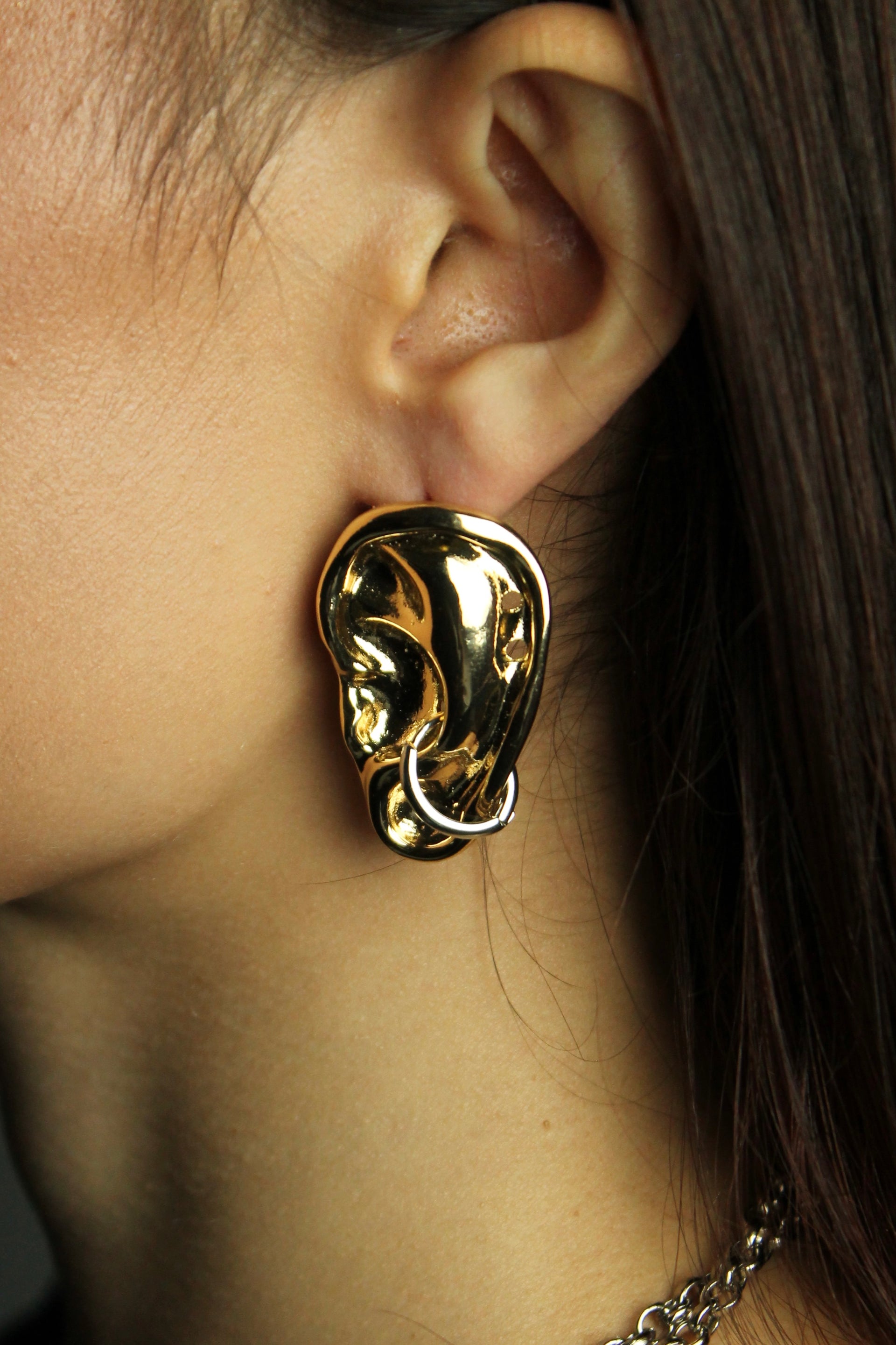 Brinco Whisper - Dourado