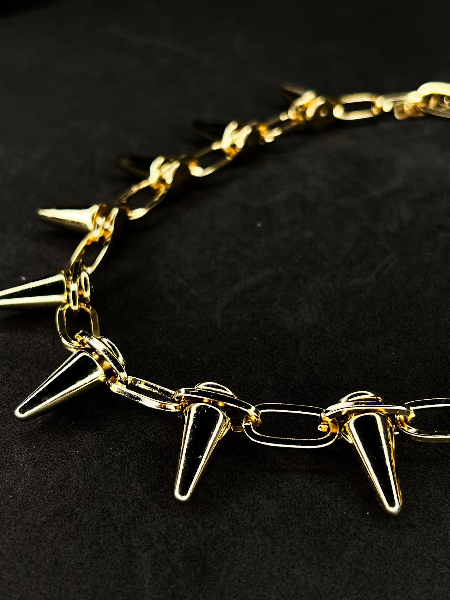 Colar Spikes - Dourado