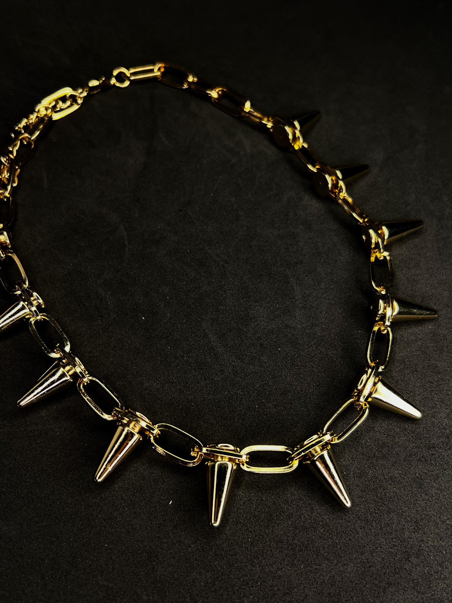 Colar Spikes - Dourado