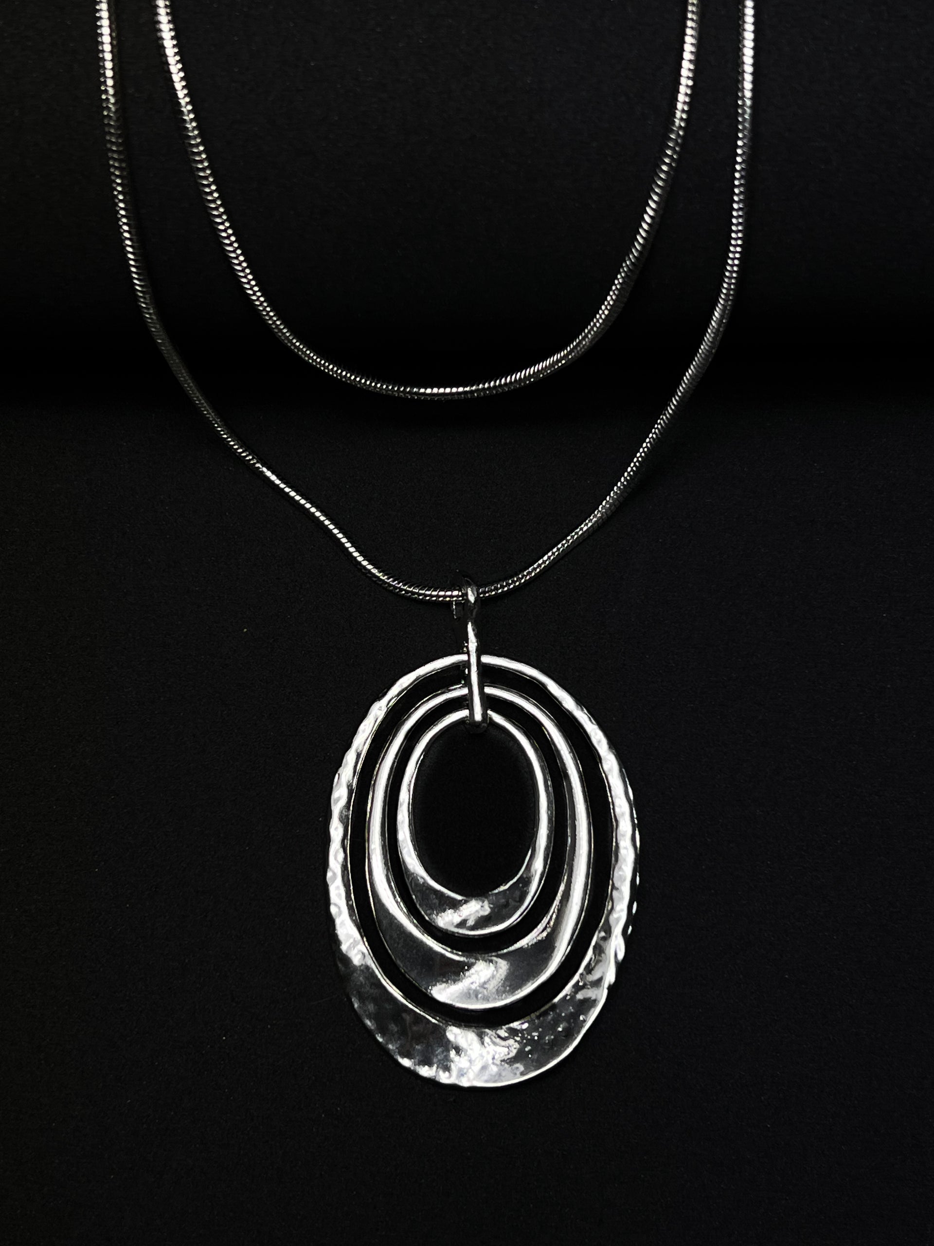 Colar Orbita - Prata