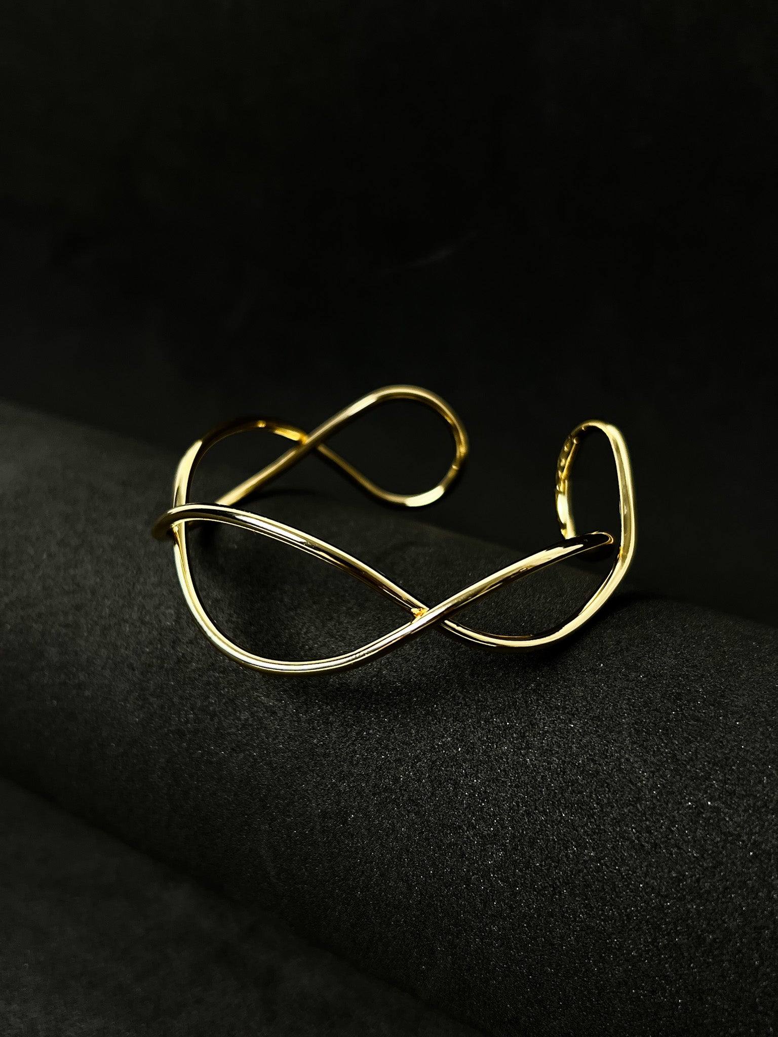 Bracelete Infinito - Dourado