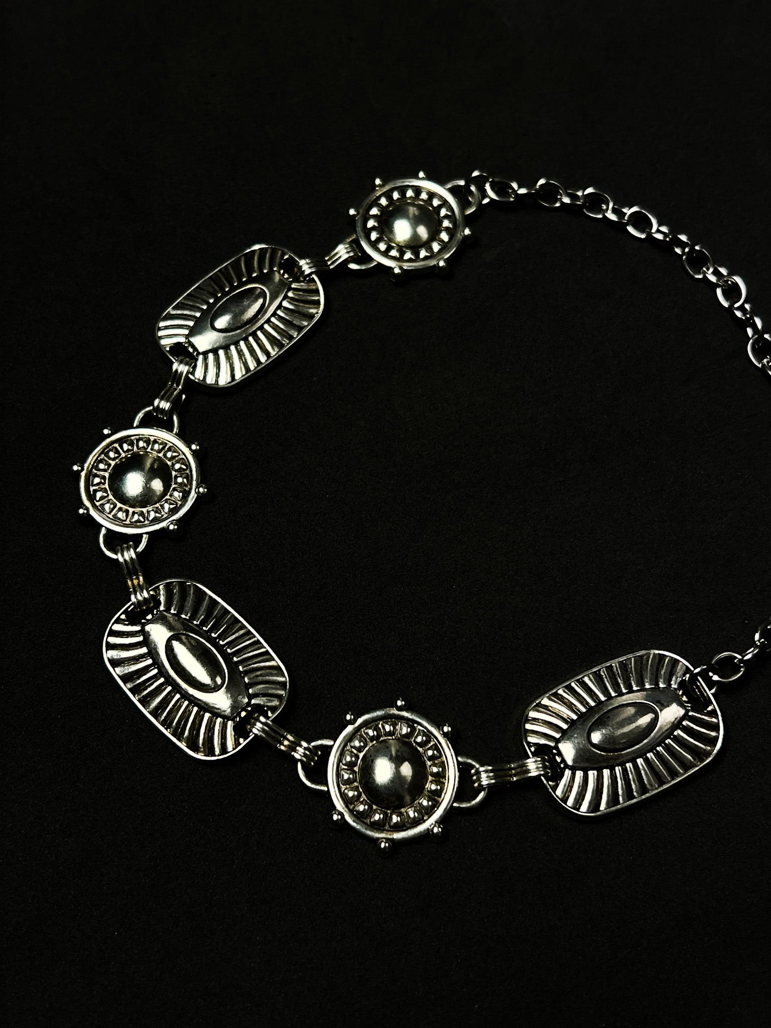 Colar Chocker Envelhecida