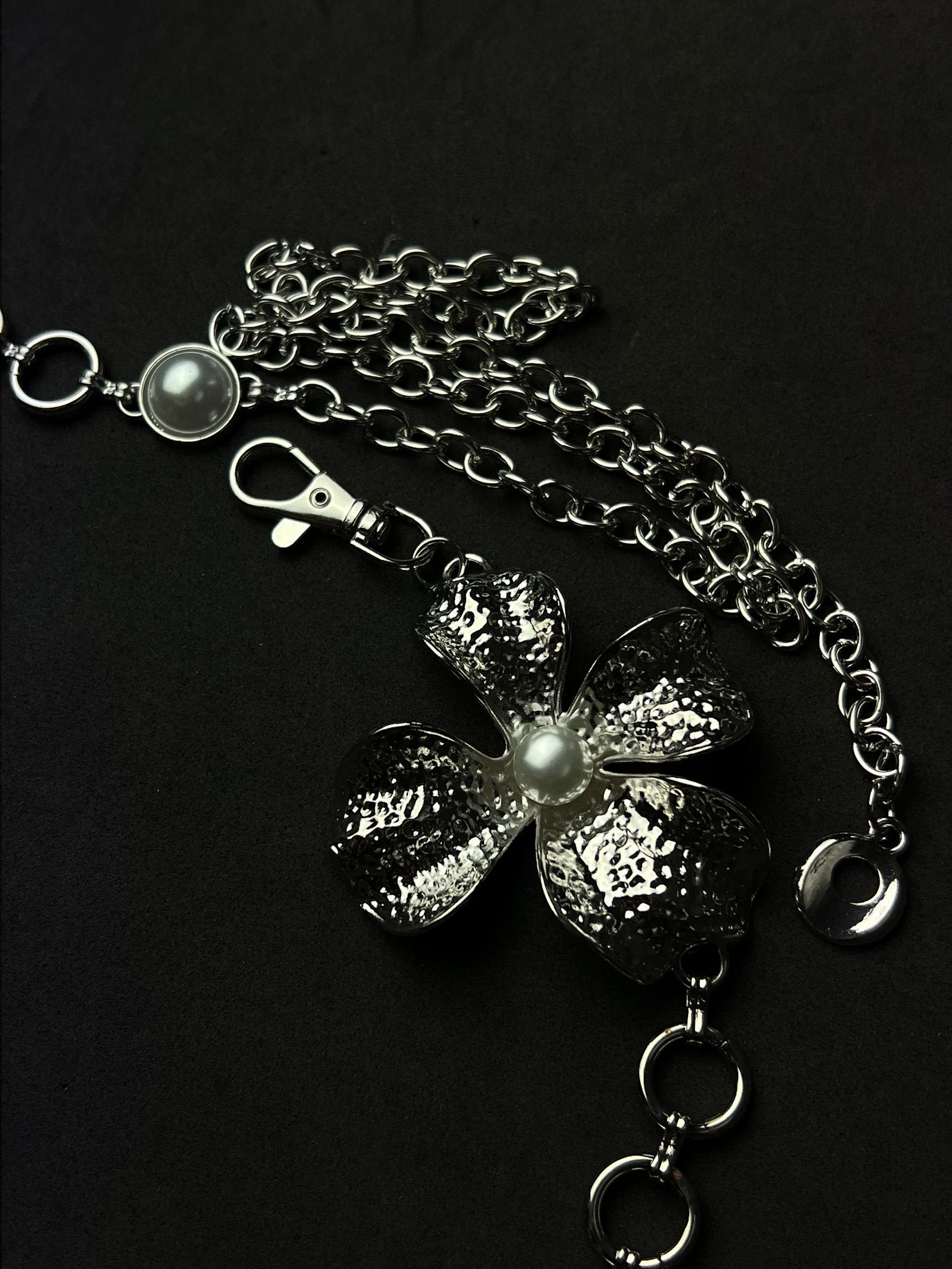 Bodychain Flor Perolada - Prata