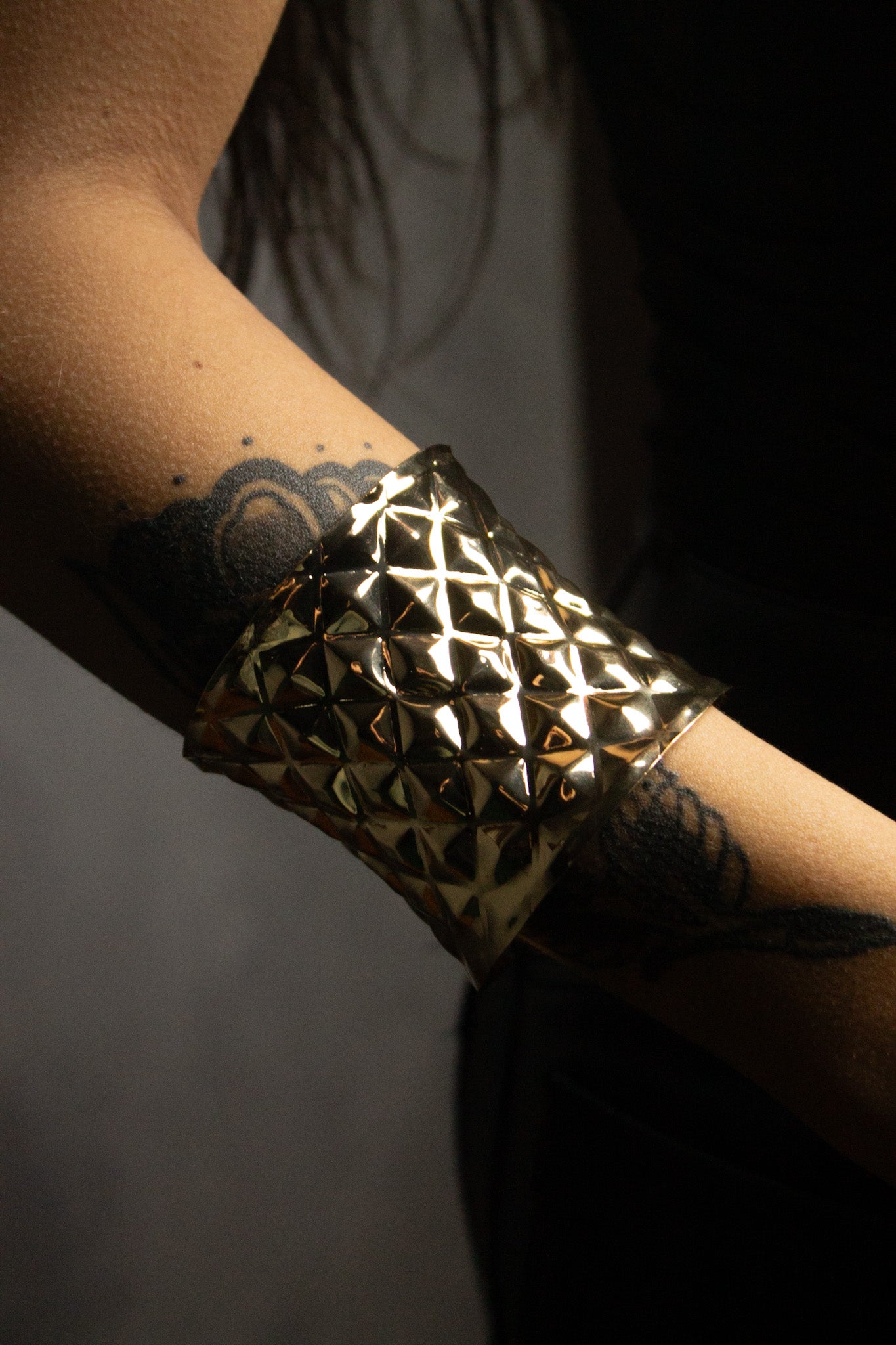 Bracelete Spikes - Dourado