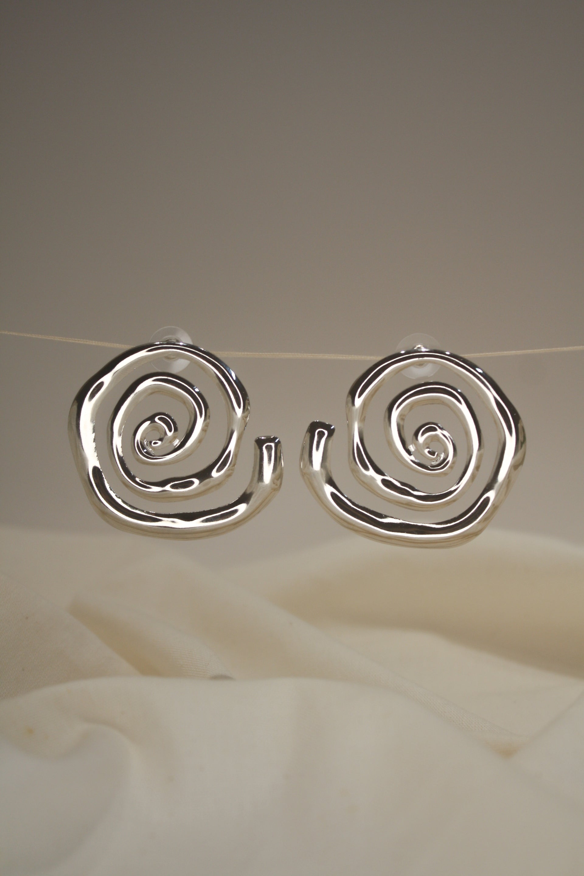 Brinco Espiral - Prata